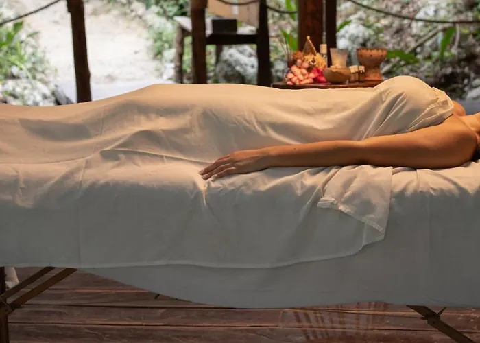 Natura Glamping Hotel Akumal