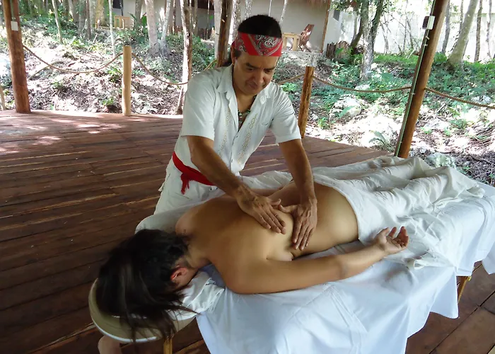 Natura Glamping Hotel 3*