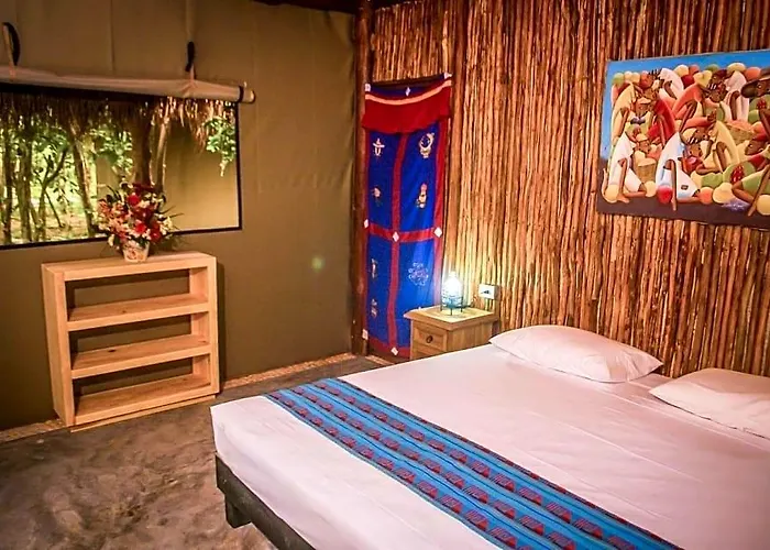 Natura Glamping